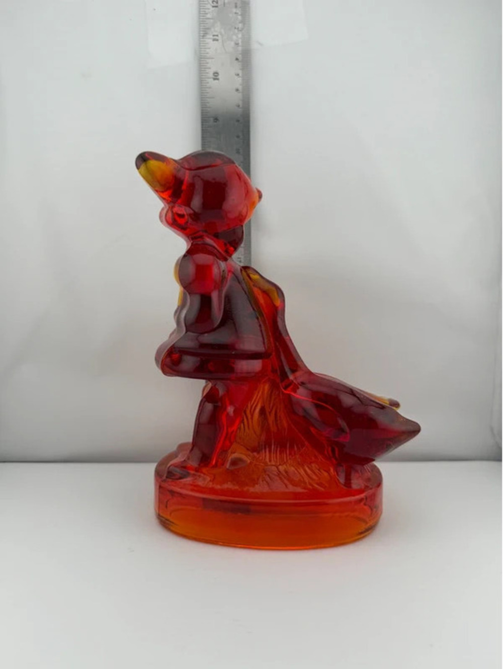 Vintage L.E. Smith Amberina Glass Goose Girl Figurine UV Reactive